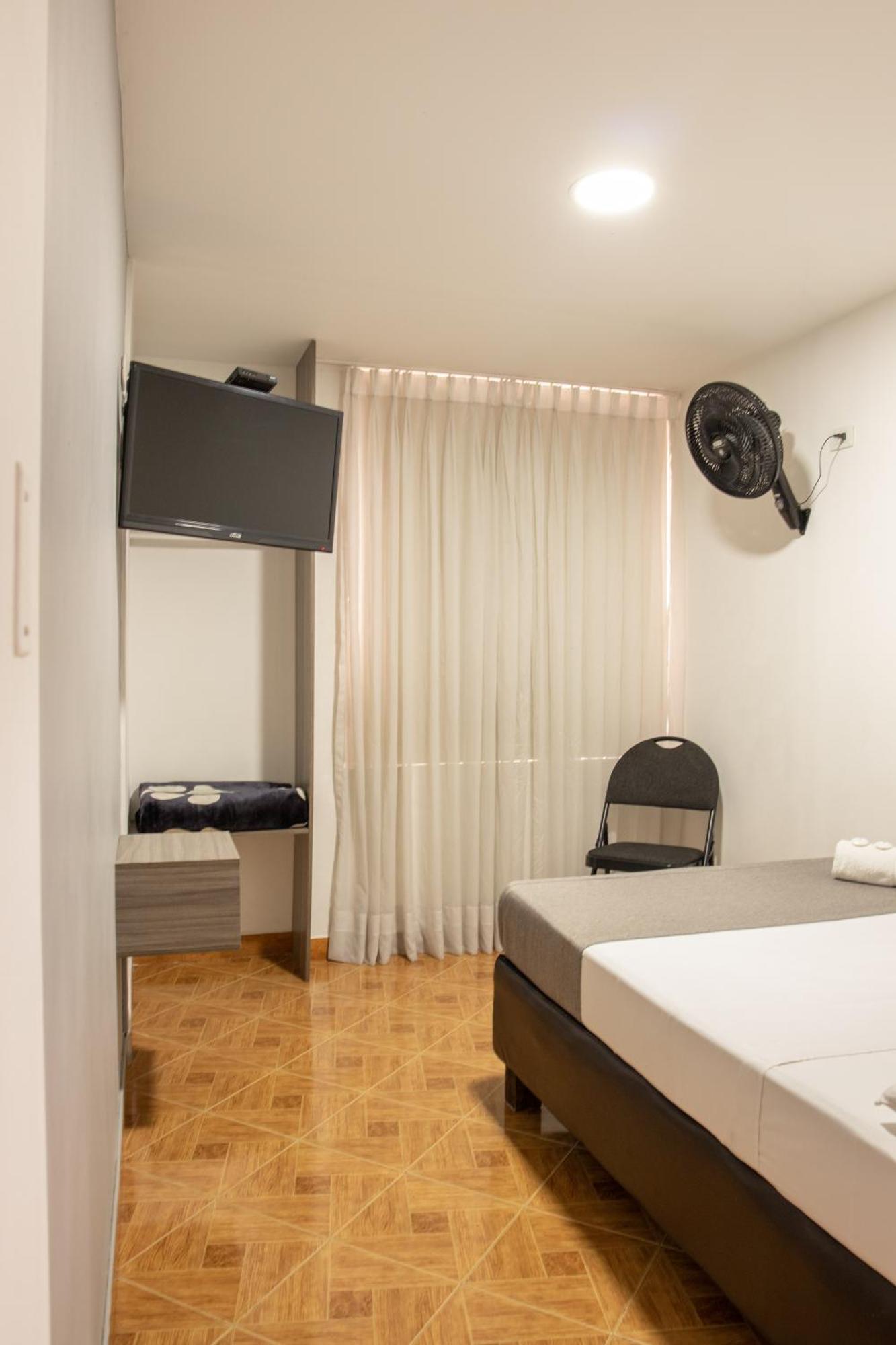 Hotel Inter Del Cafe Pereira Eksteriør billede