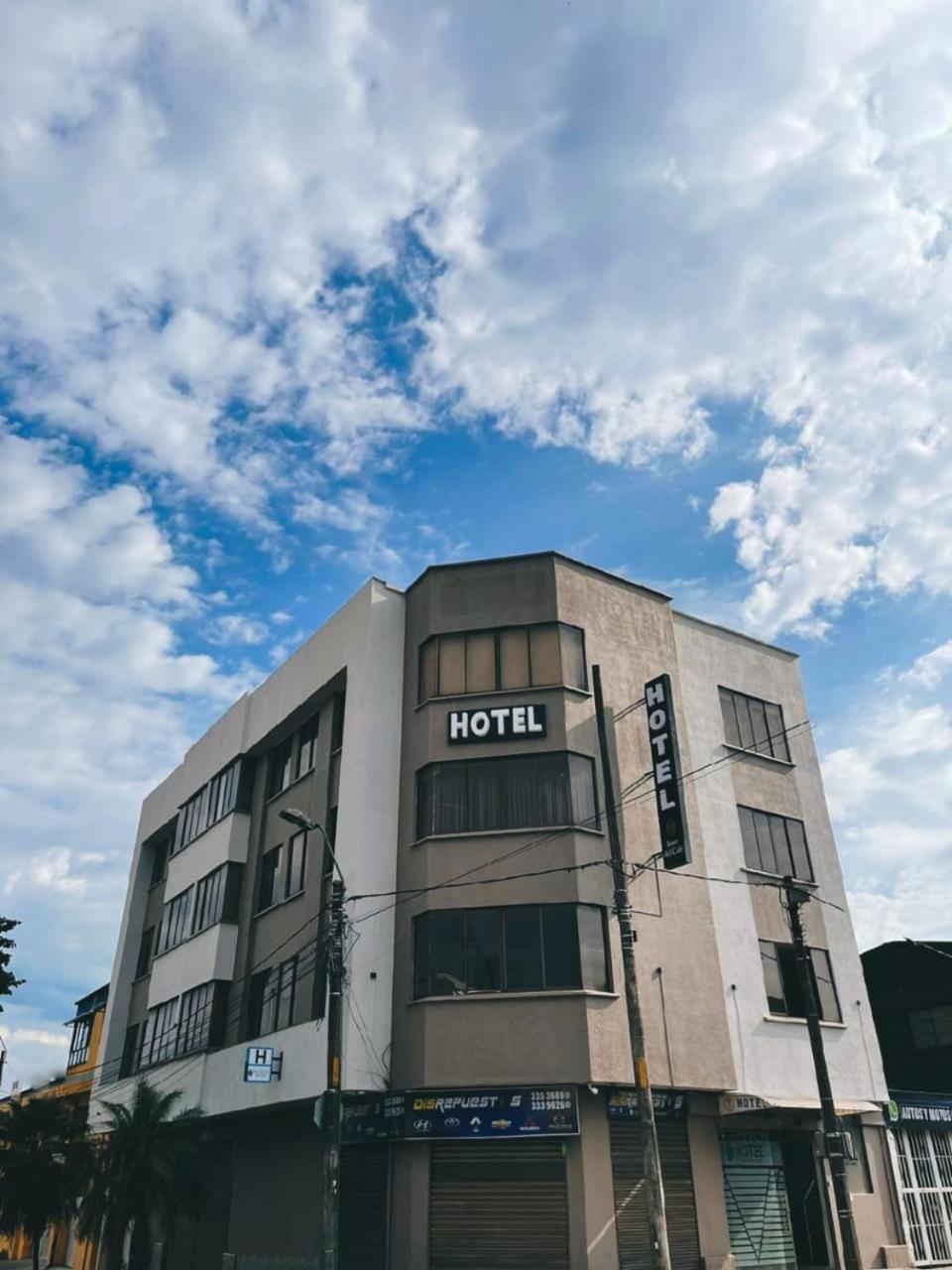 Hotel Inter Del Cafe Pereira Eksteriør billede