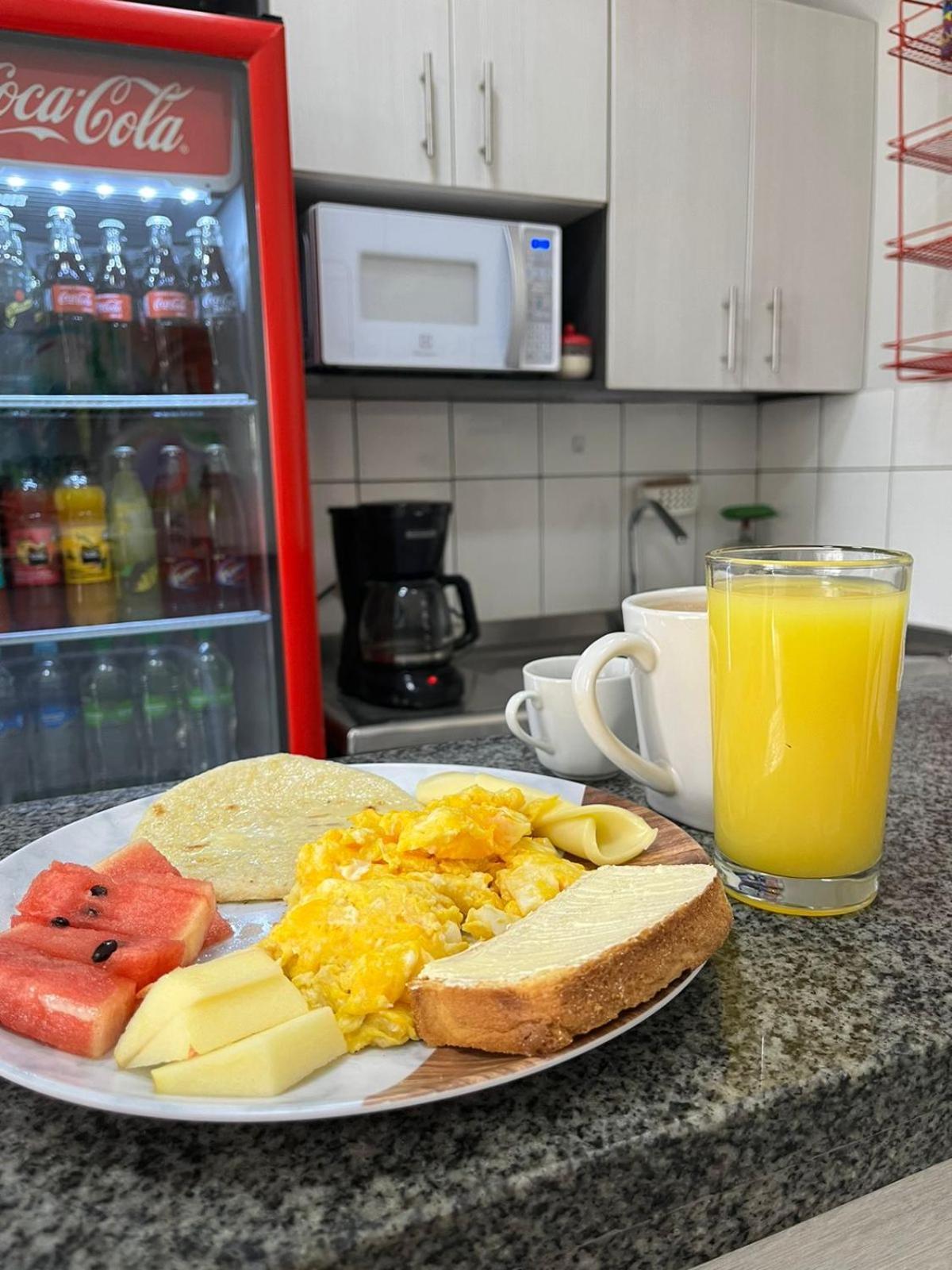 Hotel Inter Del Cafe Pereira Eksteriør billede